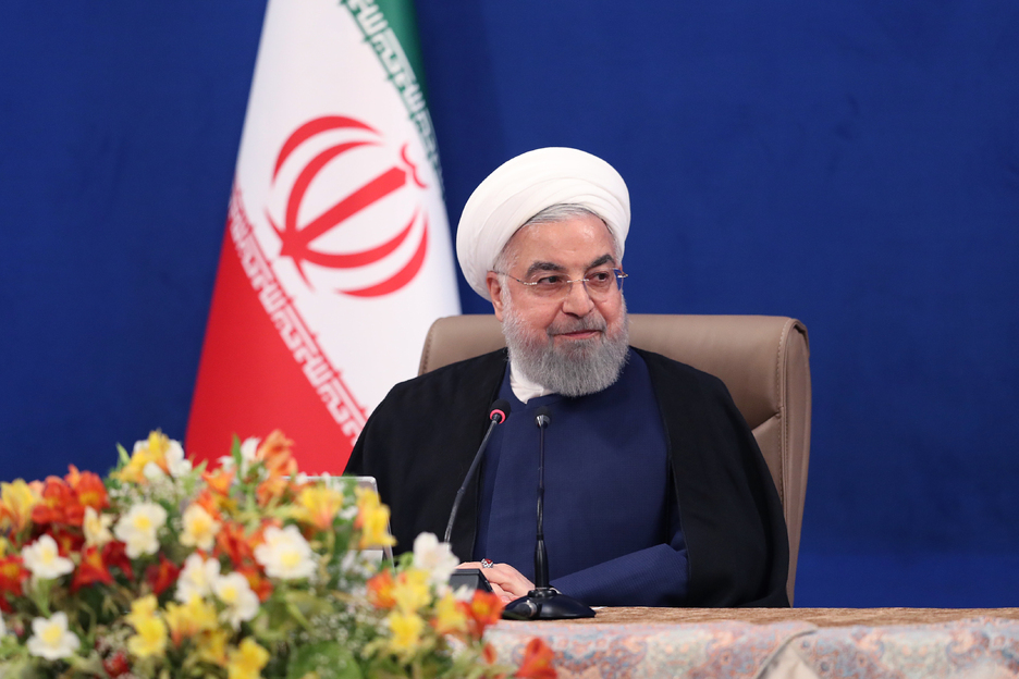 روحانی از رهگیری موبایل مبتلایان کرونا خبر داد