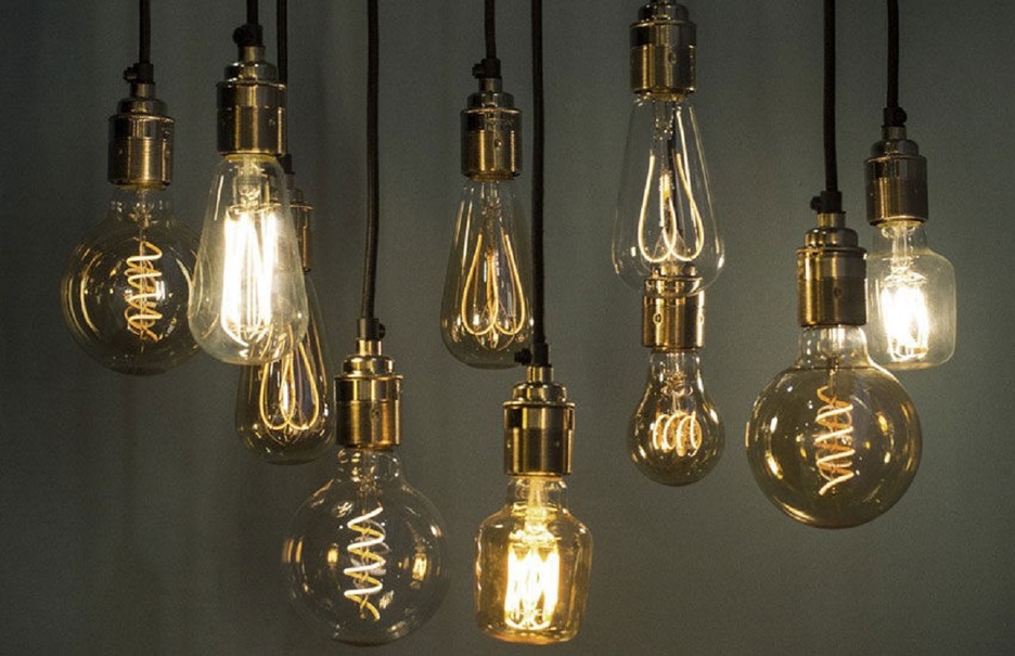 چه کسانی مشمول برق رایگان می‌شوند؟