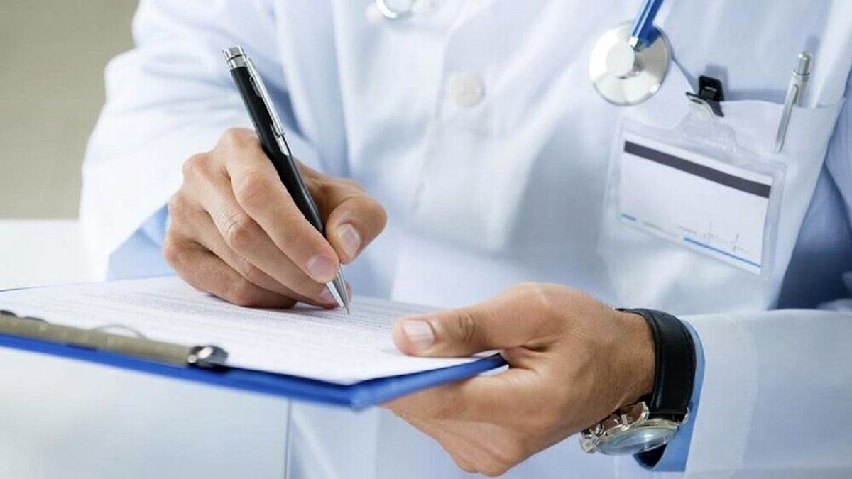 جنجال ممنوعالخروجی پزشکان / ماجرا چیست؟ جنجال ممنوعالخروجی پزشکان / ماجرا چیست؟