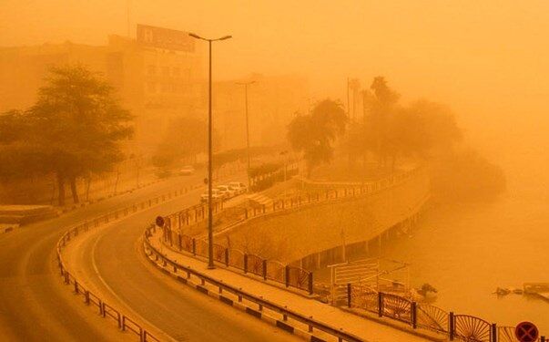 طوفان شن مشهد چند ماشین را مچاله کرد! + فیلم