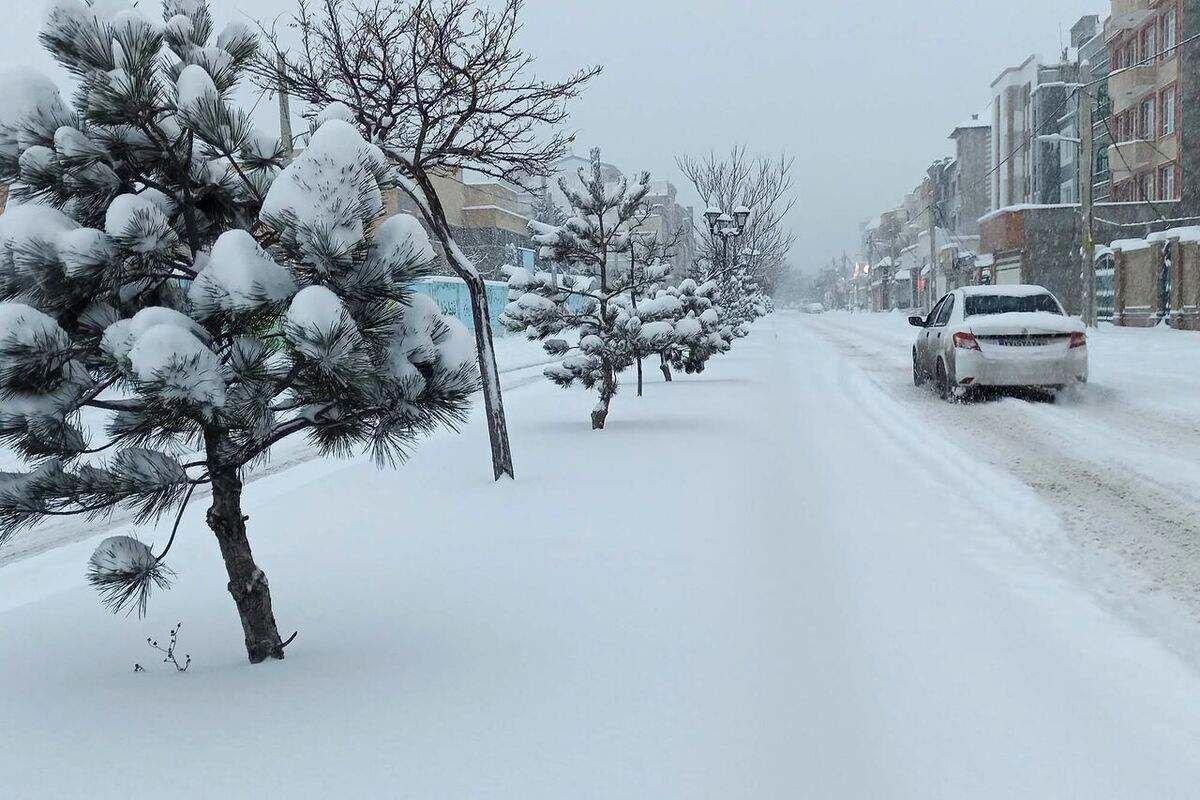 بارش برف و باران شدید می‌شود