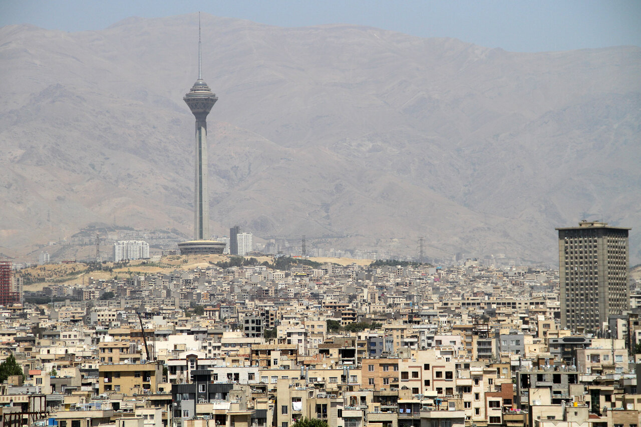 ۱۰۰ ساختمان بالای ۱۲ طبقه در تهران روی گسل ساخته شده است