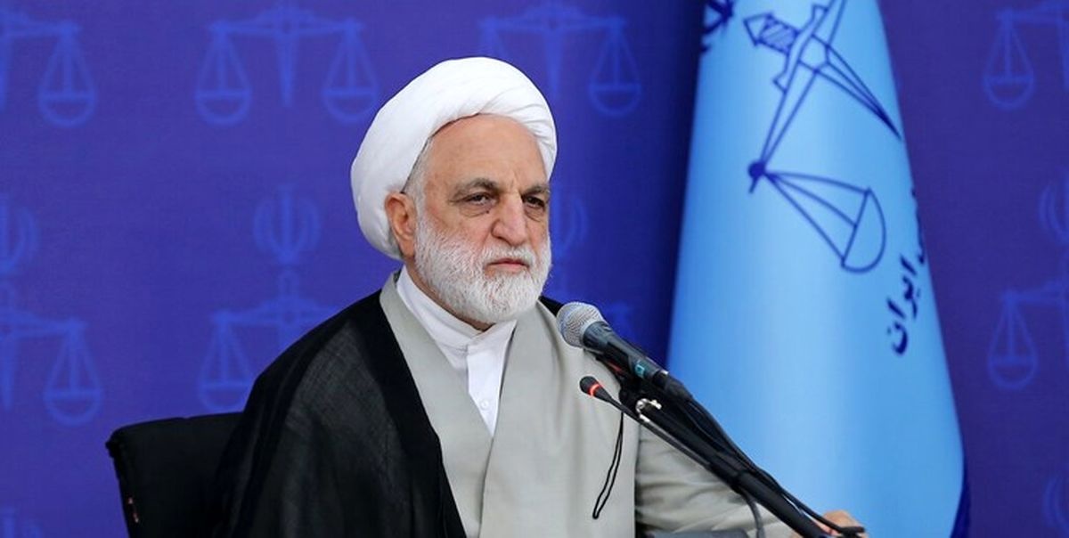 اژهای:م گر قرار است از هر آنچه که در محل کار یا منزل متهم هست مطلع شویم؟ اژهای:م گر قرار است از هر آنچه که در محل کار یا منزل متهم هست مطلع شویم؟