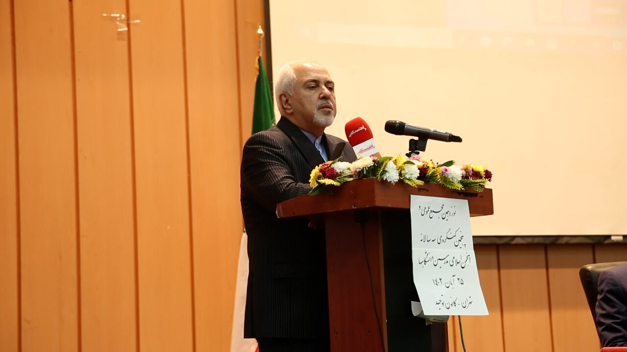 محمدجواد ظریف، وزیر خارجه سابق ایران: مبنای سیاست خارجی پایه و نتیجه‌اش باید مردم باشد