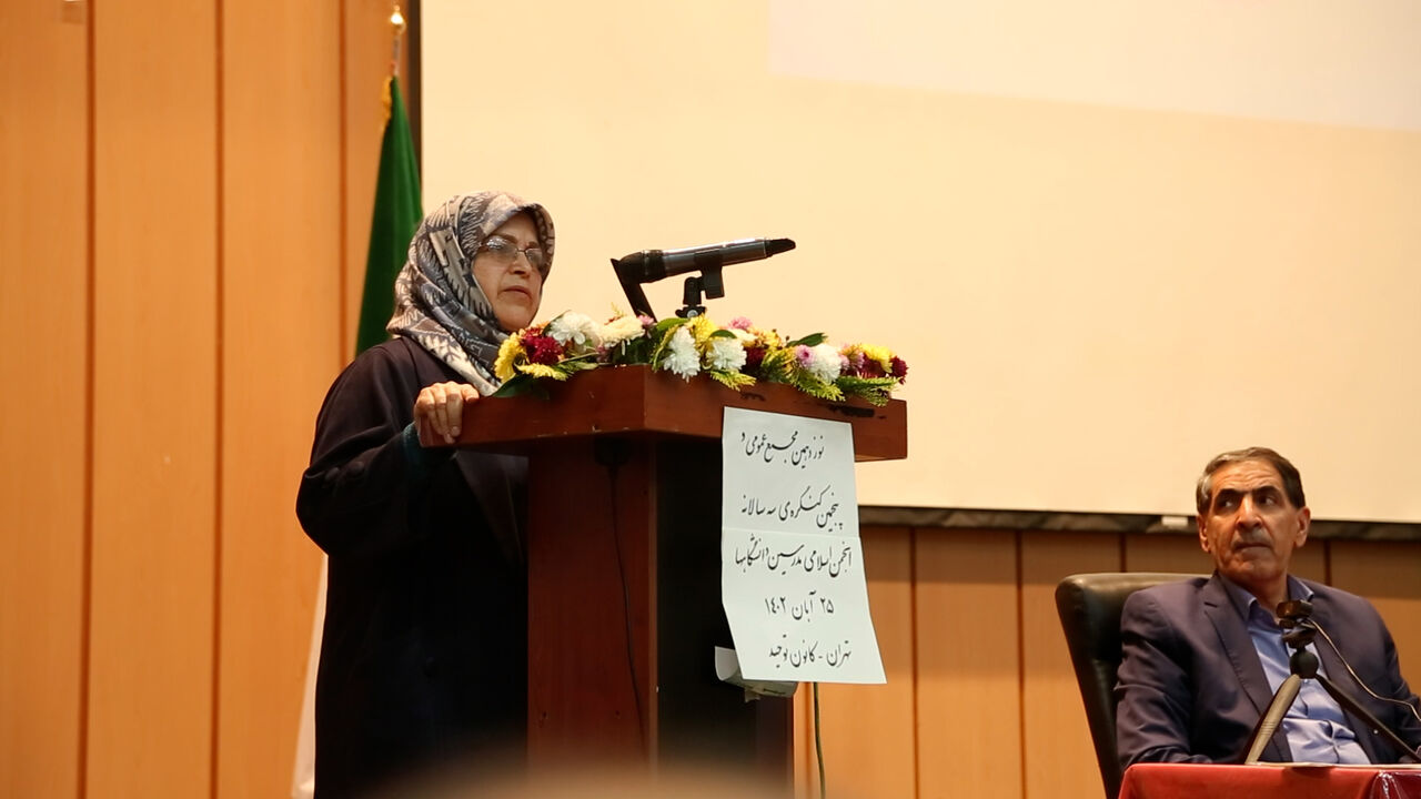 سیاست ورزی مرسوم دوم خردادی با بن بست روبرو شده است 