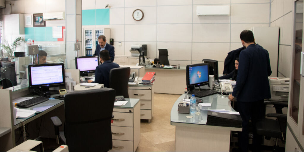 خبر خوش مجلس؛ ساعت کاری کارمندان دولتی کاهش یافت + جزییات