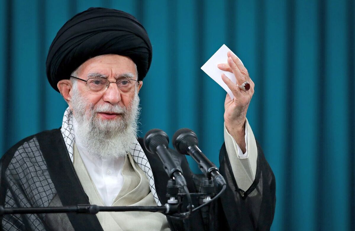 شروع سخنرانی رهبر انقلاب تا دقایقی دیگر + فیلم شروع سخنرانی رهبر انقلاب تا دقایقی دیگر + فیلم