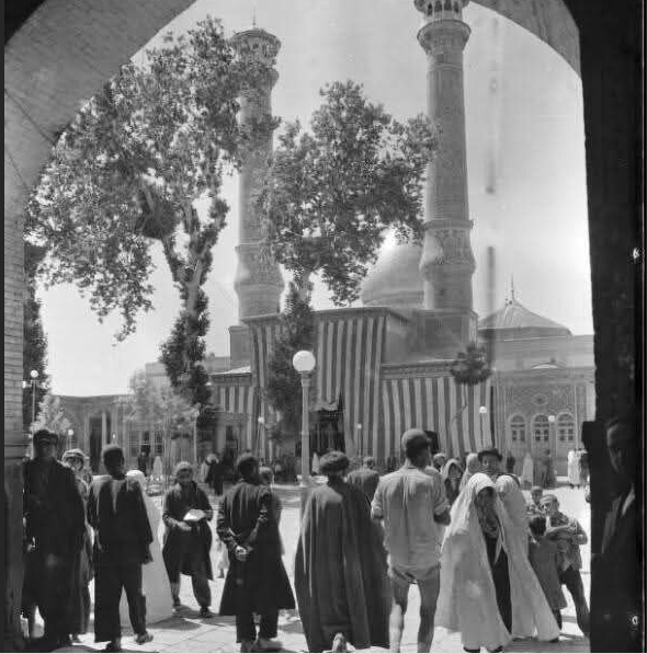 شفاگرفتن کور مادرزاد در حرم حضرت عبدالعظیم (ع) + عکس