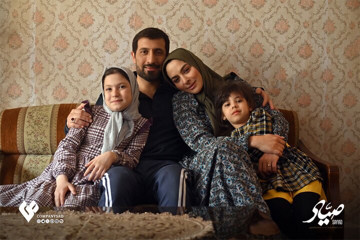 باران کوثری با رگ‌های خونی در اولین روز جشنواره فجر چهل و سوم