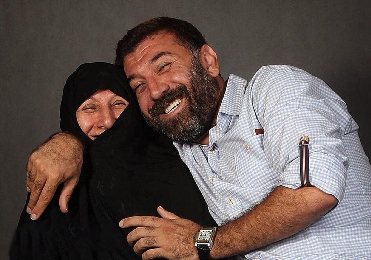 صدور حکم جلب مادر علی انصاریان بخاطر بدهی ۴ میلیاردی + فیلم صدور حکم جلب مادر علی انصاریان بخاطر بدهی ۴ میلیاردی + فیلم