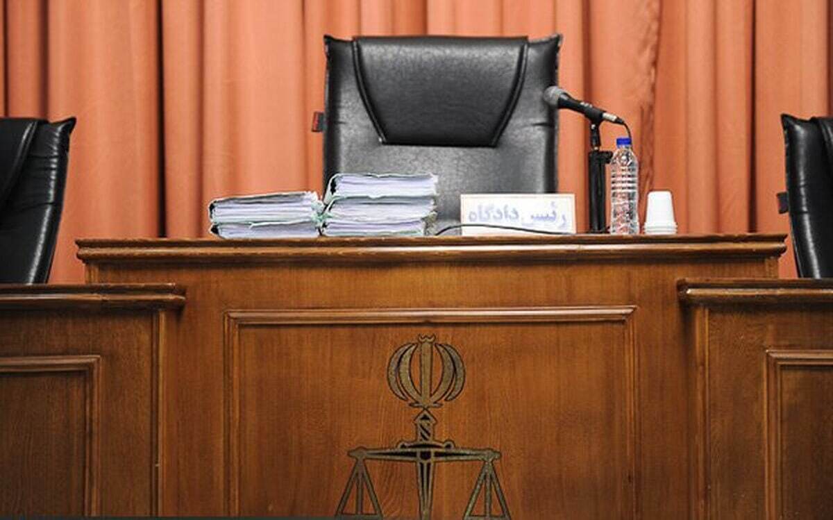 اولین تصویر از انتقال متهمان قتل امیرمحمد خالقی به بازپرسی اولین تصویر از انتقال متهمان قتل امیرمحمد خالقی به بازپرسی