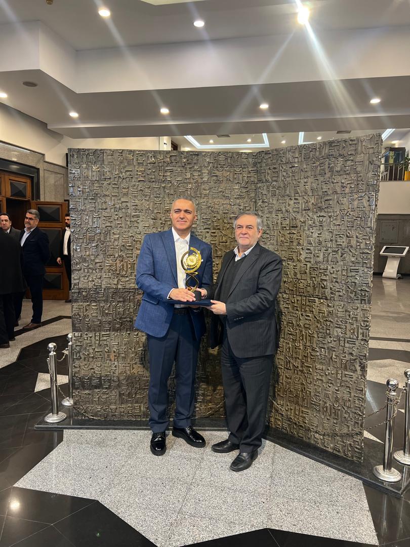 گلدیران، تندیس ملی حمایت از حقوق مصرف‌کنندگان را از آن خود کرد