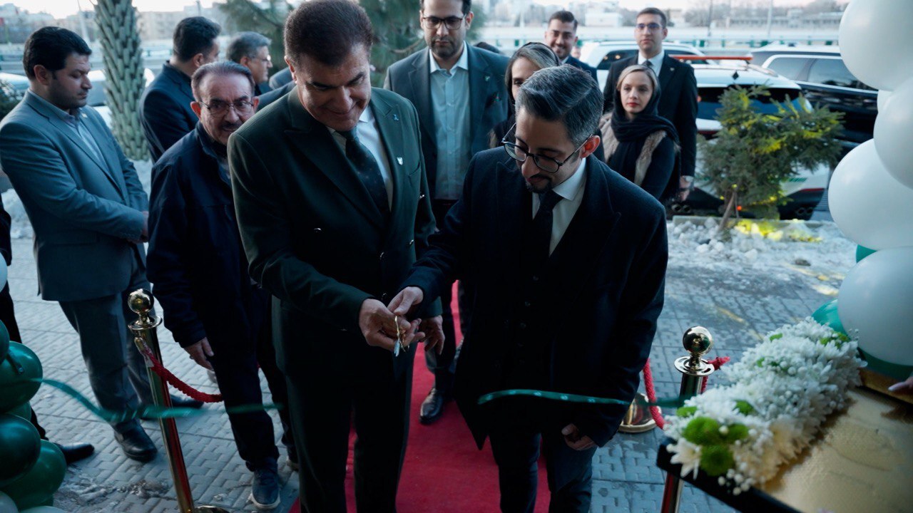 نخستین نمایندگی لاماری در ارومیه آغاز به کار کرد