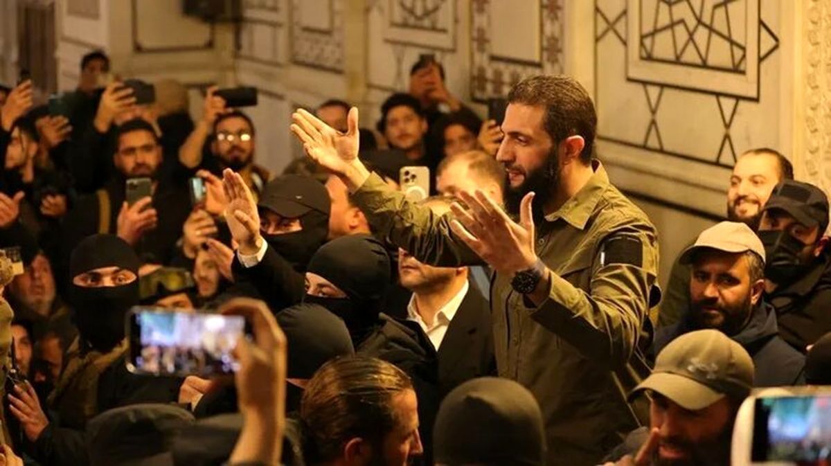 حضور جنجالی داعش در کنار عناصر جولانی! + فیلم