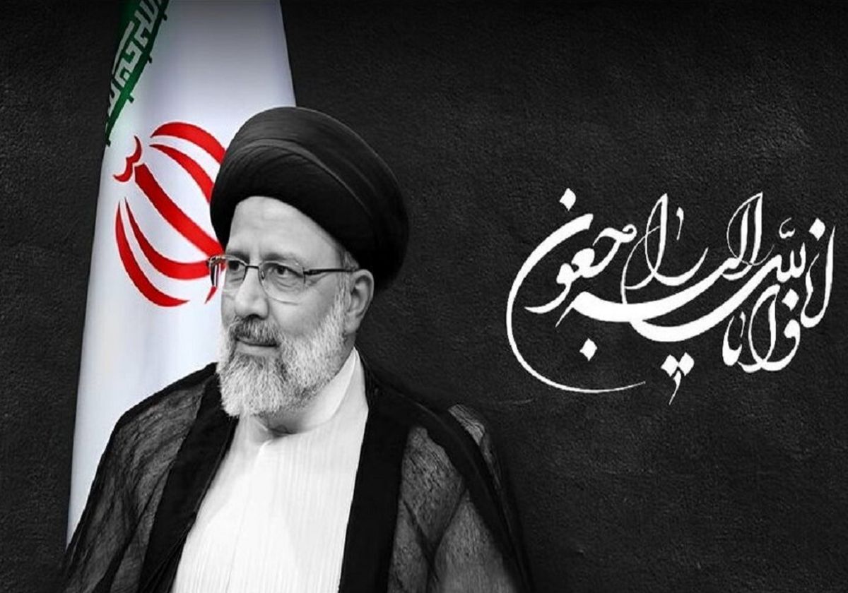 لحظه ورود رئیس جمهور شهید و شهدای همراه به مضجع رضوی (ع) + فیلم