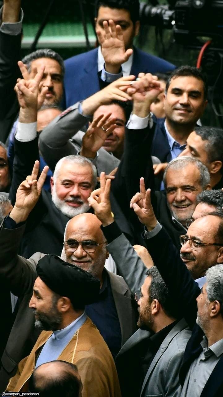 عکس پربازدید از اسماعیل هنیه و پزشکیان