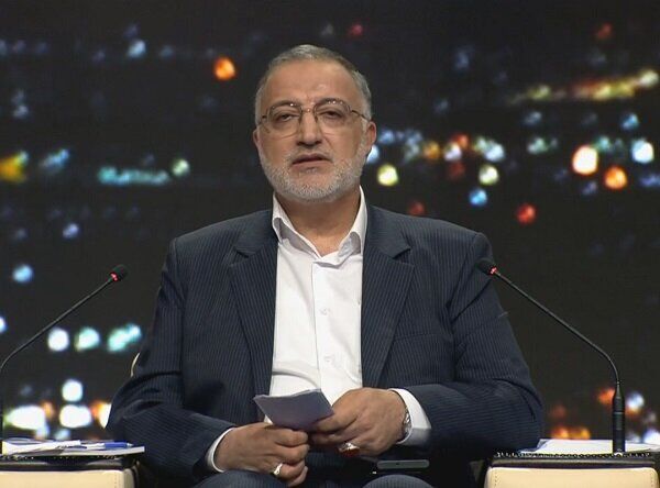 زاکانی: برای مناظره با زنگنه در مورد کرسنت آماده‌ام