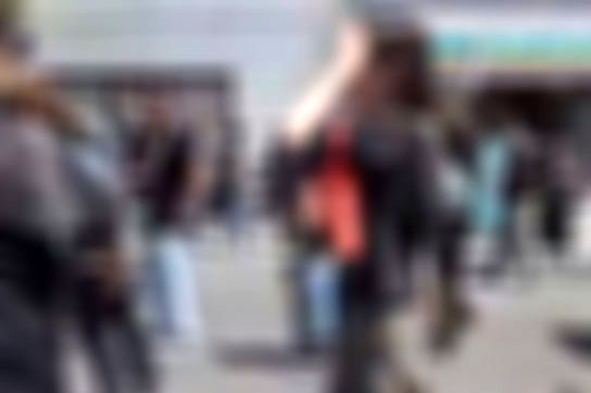 فحشا در سایت دیوار؛ بازداشت ۱۷ نفر در تبریز فحشا در سایت دیوار؛ بازداشت ۱۷ نفر در تبریز