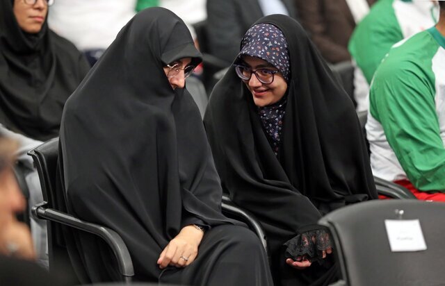 رهبر انقلاب: جوان‌های ورزشکار موجب سربلندی ایران هستند