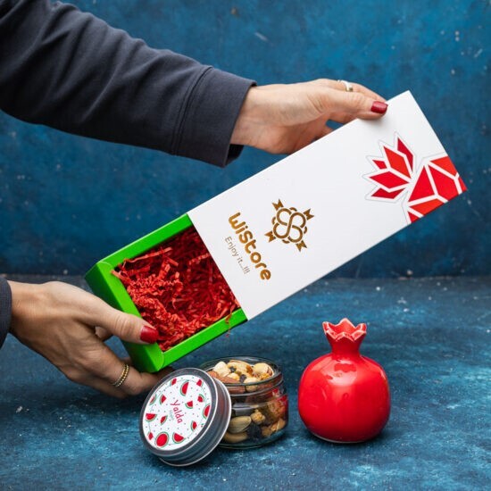 راهنمای خرید هدیه سازمانی برای شب یلدا
