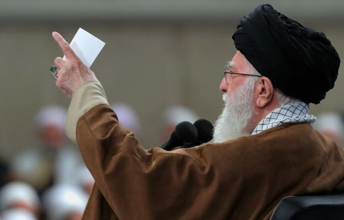 رهبر انقلاب: پاسخ به رژیم صهیونیستی قطعی است