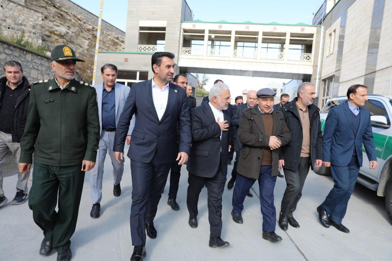 پیگیری برای روانسازی ترانزیت و تردد از مرز بازرگان / معاون وزیر امورخارجه: نقش منطقه آزاد ماکو در تجارت برون مرزی مهم است