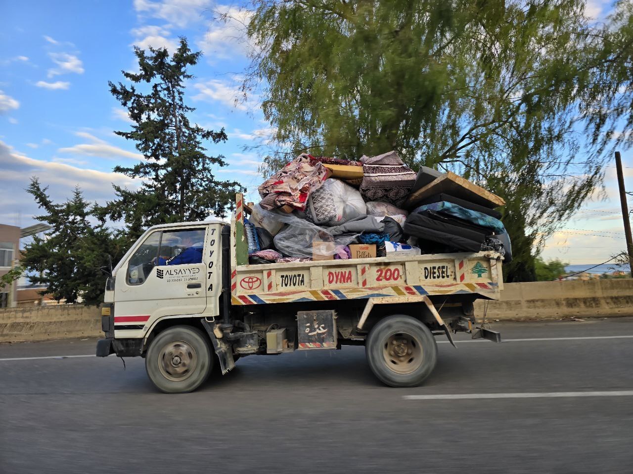 بازگشت ساکنان جنوب لبنان به خانه‌هایشان پس از آتش‌بس + عکس