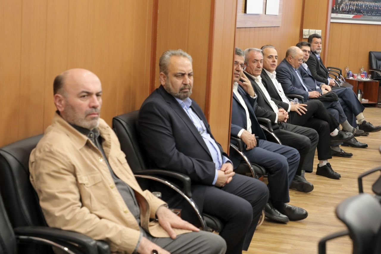 برگزاری نشست هماهنگی عملیات انبارگردانی با تأکید بر همدلی و بررسی دستاوردهای فروشگاه‌های زنجیره‌ای شهروند