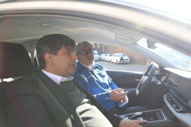 تاکید مدیرعامل ایران‌خودرو بر تامین ورق‌های باکیفیت و ایمن خودرو از منابع داخلی