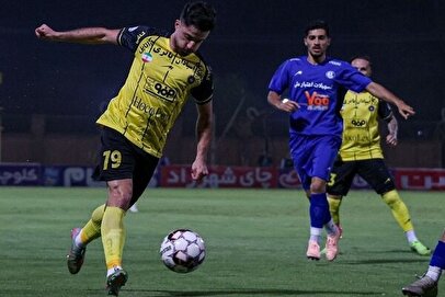 مهره‌ها چیده شدند / ترکیب سپاهان و استقلال در آخرین بازی نیم‌فصل