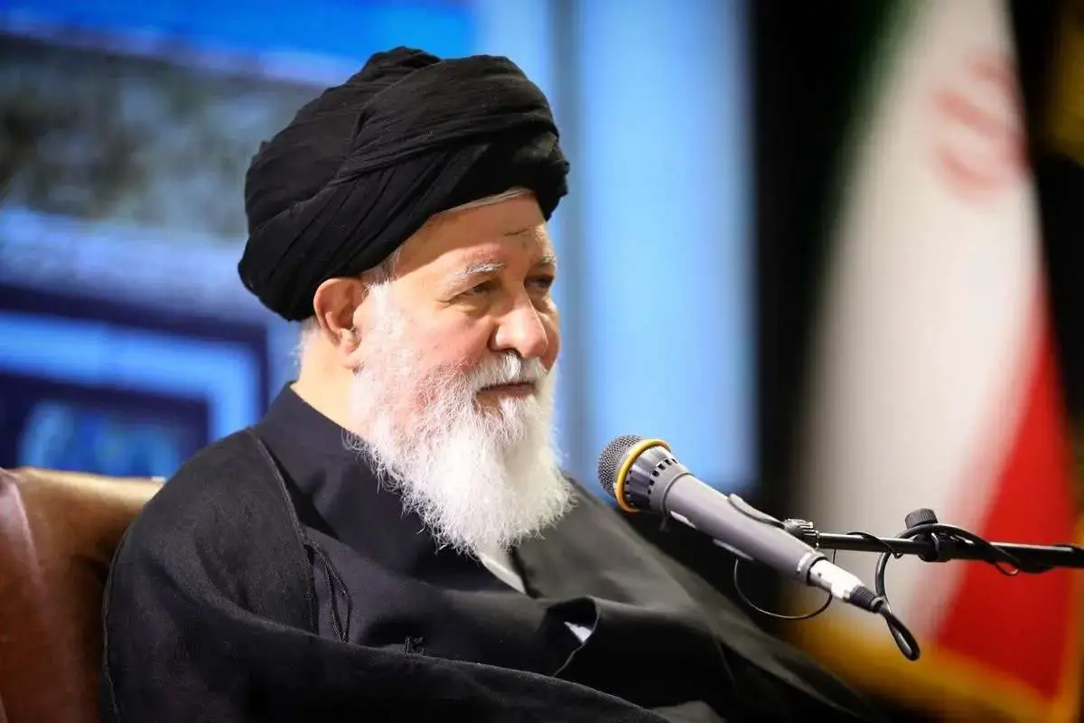 انتقاد تند علم‌الهدی از مجلس؛ وظیفه نمایندگان پیگیری مطالبات مردم است نه واگذاری آن به خیابان