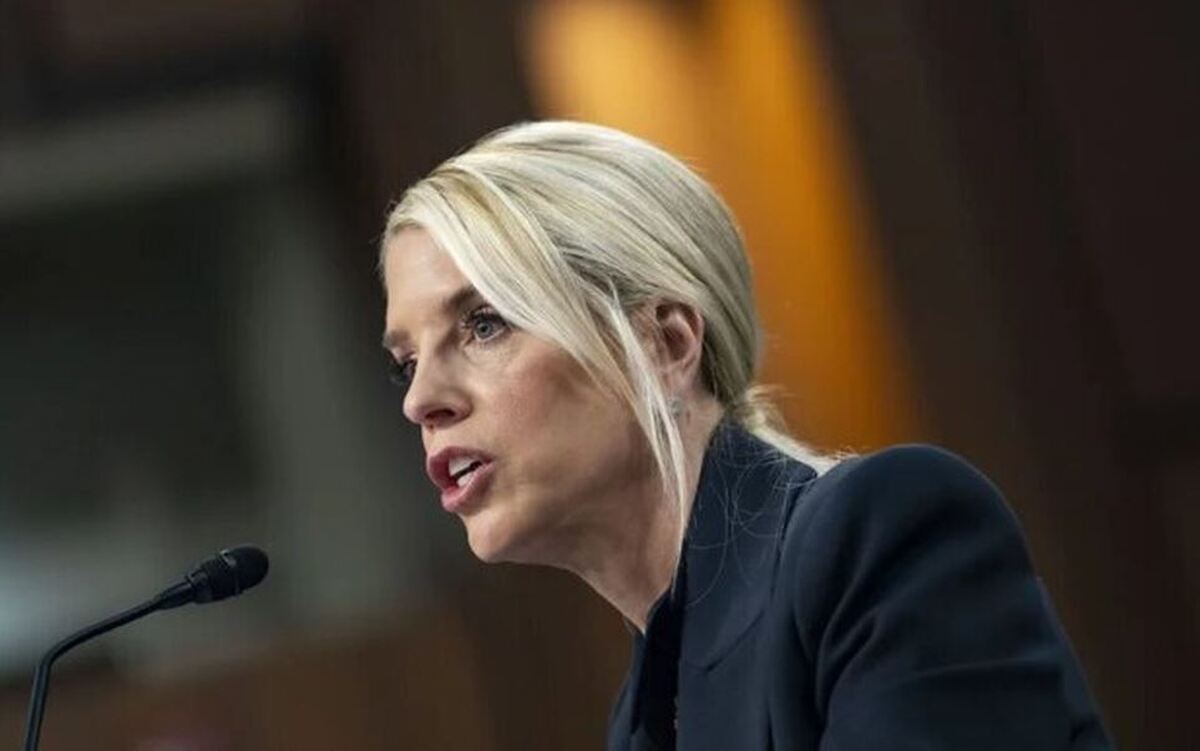 دادستان آمریکا: کیفرخواست نیکلاس مادورو و همسرش صادر شده