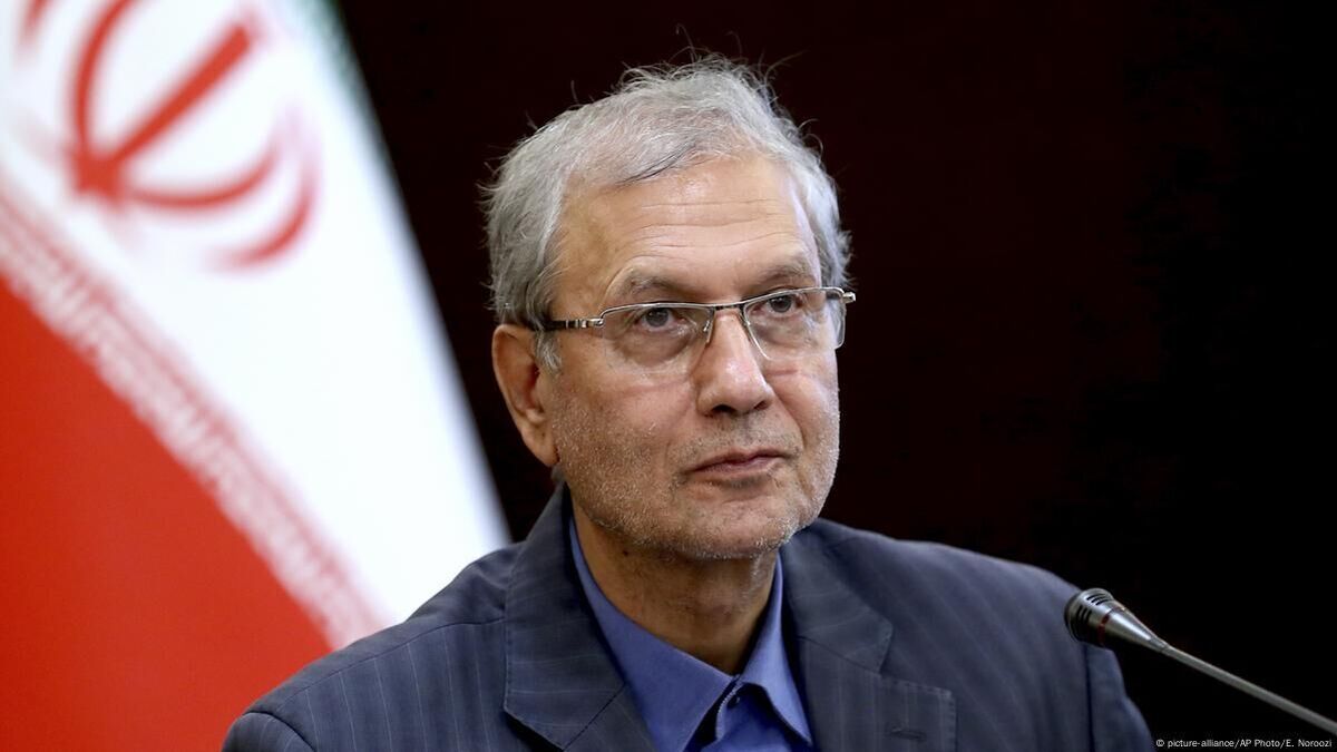 دستیار پزشکیان: این‌بار کسی «اغتشاشگر» و «خس و خاک» خوانده نشد!