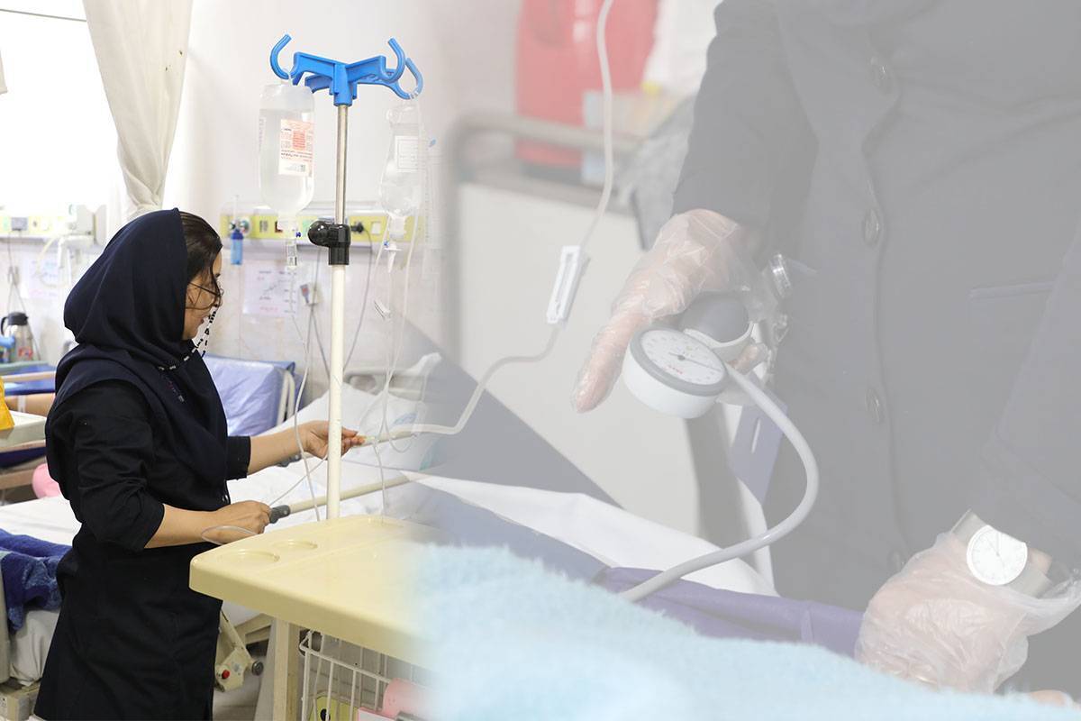 هنرمند محبوب در بیمارستان بستری شد/ مردم دعا کنند