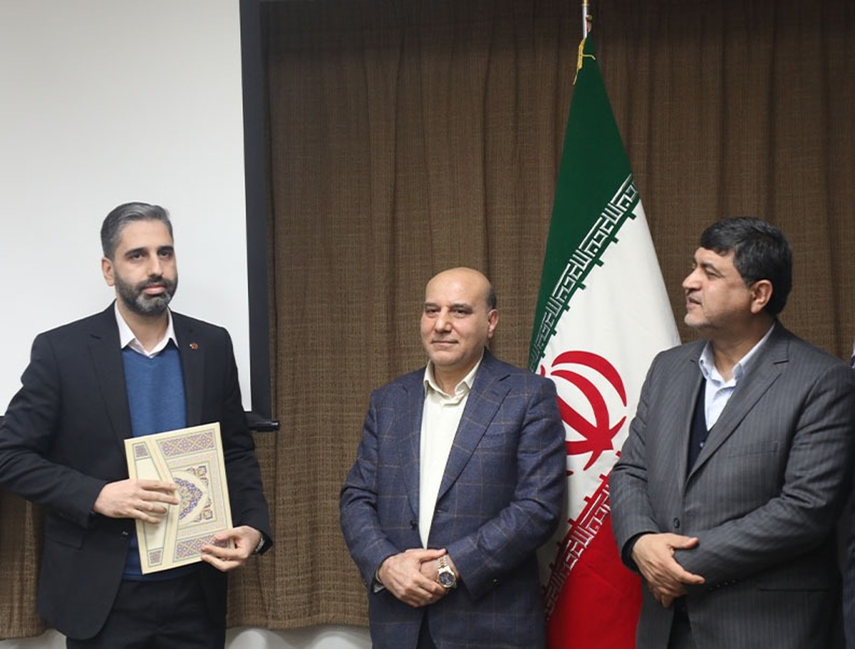 موفقیت پژوهشی مؤسسه اعتباری ملل در همایش پژوهش و فناوری پول و بانک