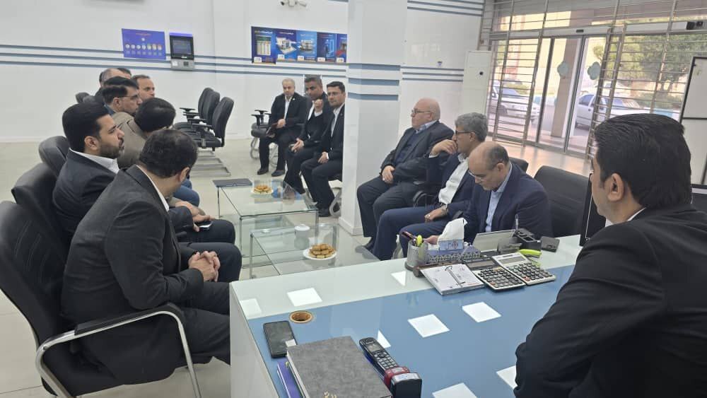 سومین سفر استانی دکتر جمالی به اهواز: تقویت هم‌افزایی و ارتقای بهره‌وری در موسسه اعتباری ملل