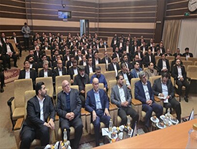 بازسازی و تعالی مؤسسه اعتباری ملل با محوریت اعتماد و انگیزه همکاران امکان پذیر است