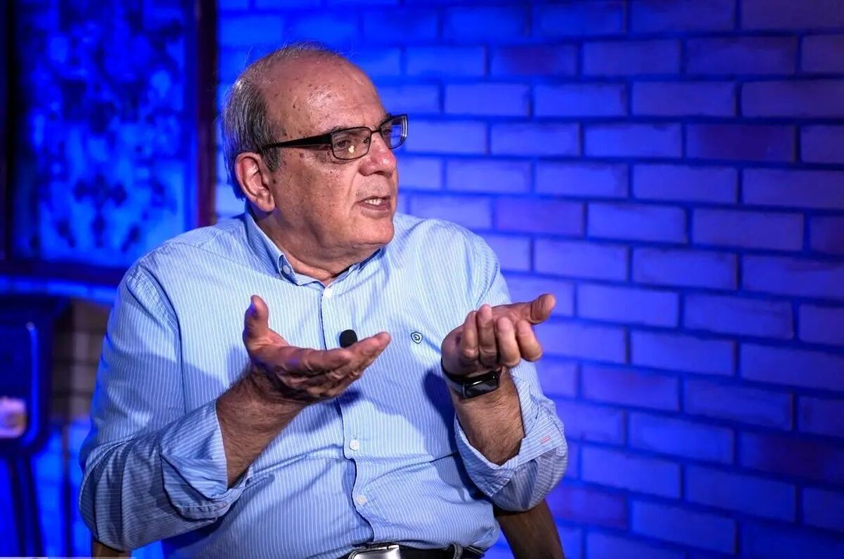 انتقاد شدید عباس عبدی از اصولگراها / به کسی رای بدهند، تا جهنم می‌روند! + فیلم