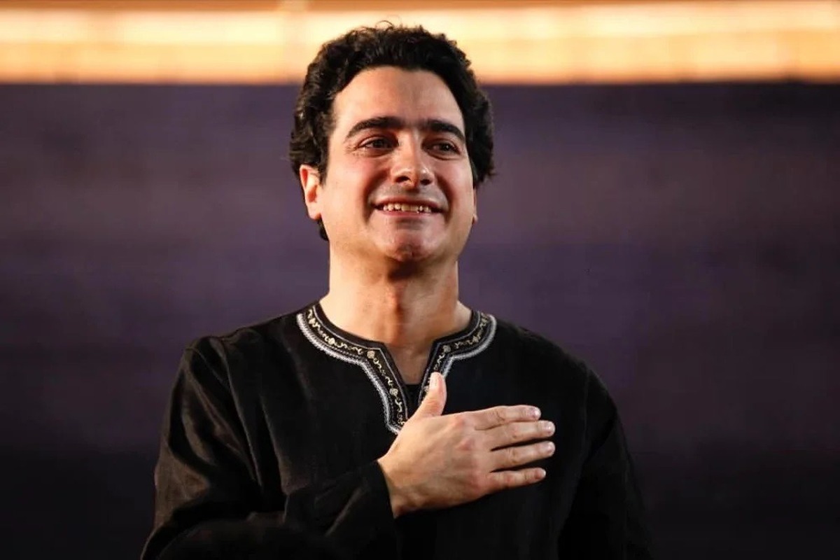 تاخت و تاز یک روزنامه به همایون شجریان / با مجوز نظام کنسرت برگزار می‌کنی حالا به کشتار مردم اعتراض می‌کنی؟