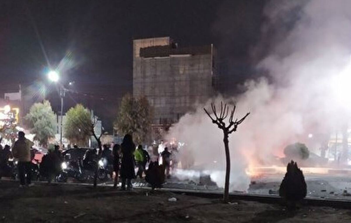 ۵ نفر در حمله به کلانتری چناران کشته شدند/ جزئیات ناآرامی شب‌گذشته