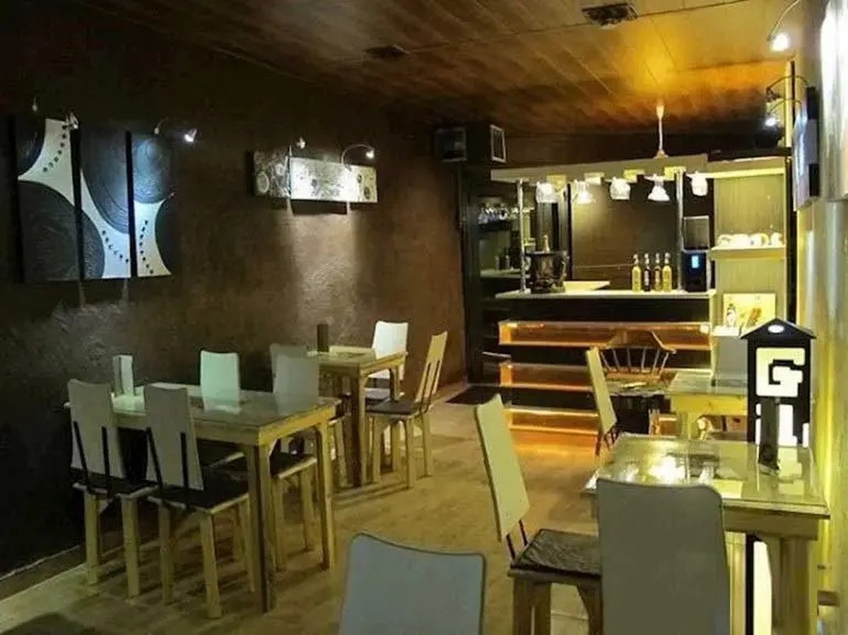 ضربه معیشتی به مردم با پلمپ کافه‌ها در شرایط اعتراضات