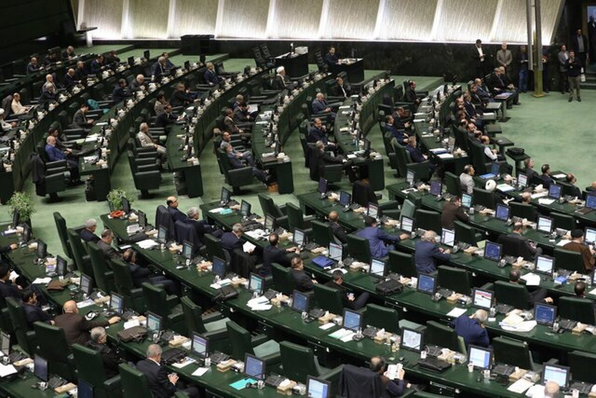 طرح نحوه برگزاری تجمعات در دستور کار مجلس / اعتراضات قانونی می‌شود؟