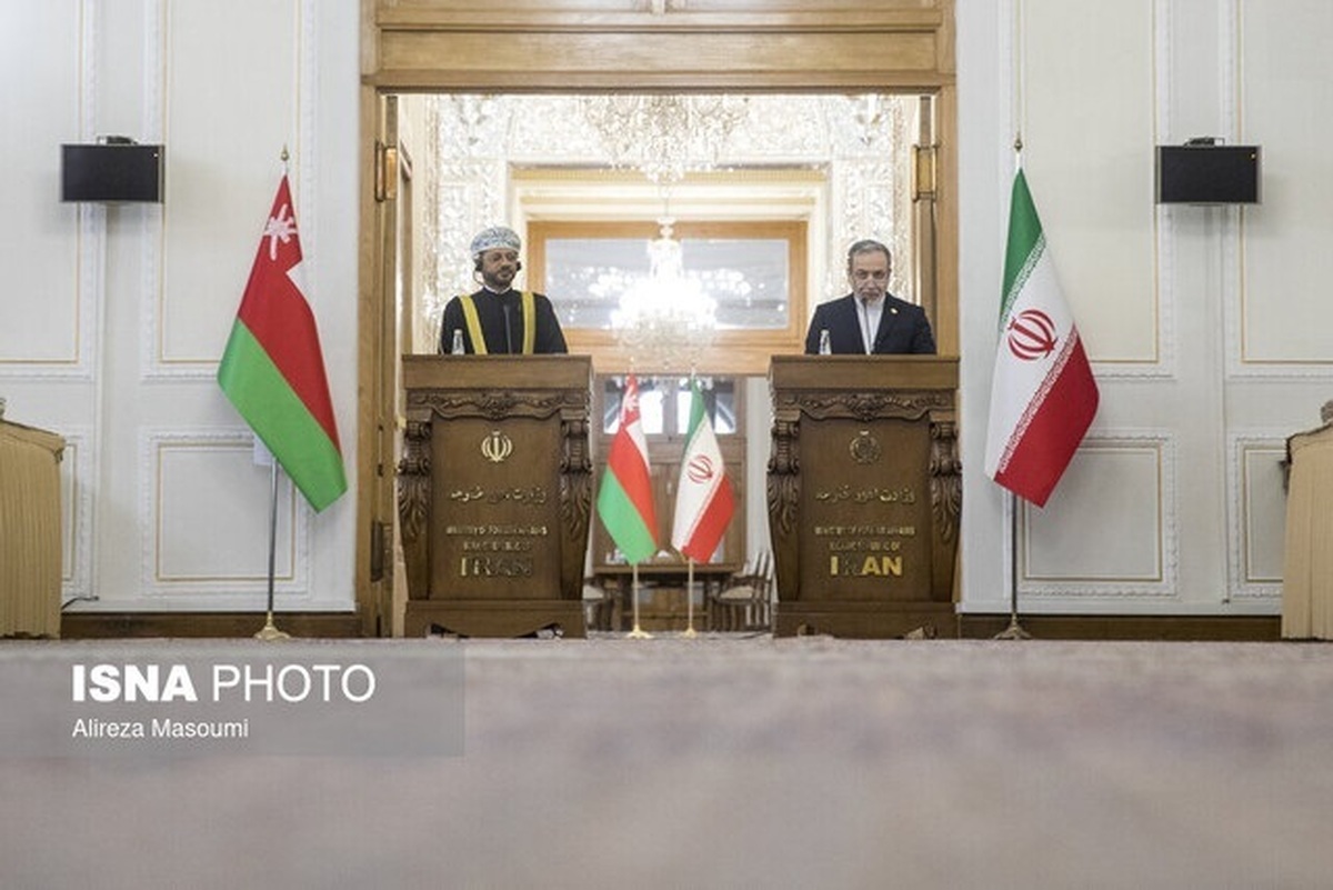 همیشه پای مسقط در میان است؛ عمان میانجی ایران و آمریکا می‌شود؟