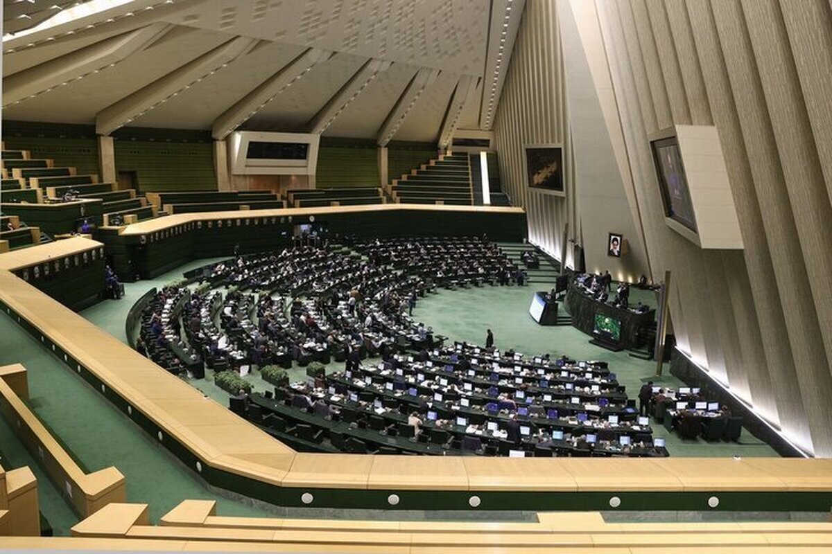 نماینده مجلس:  دلیل اعتراضات به‌حق مردم مشکلات اقتصادی است