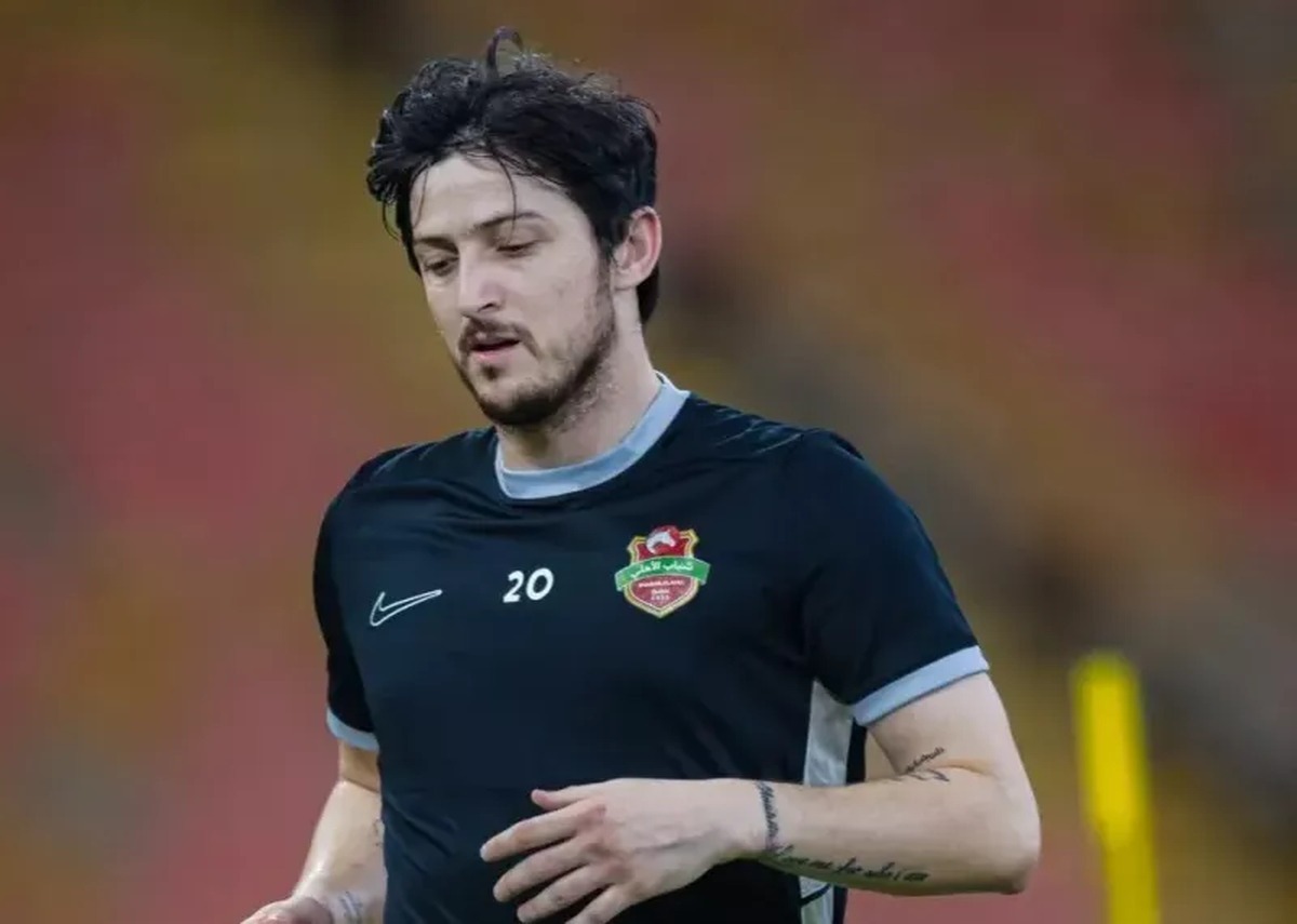 سردار آزمون وارد ترکیب اصلی الاهلی می‌شود+ عکس