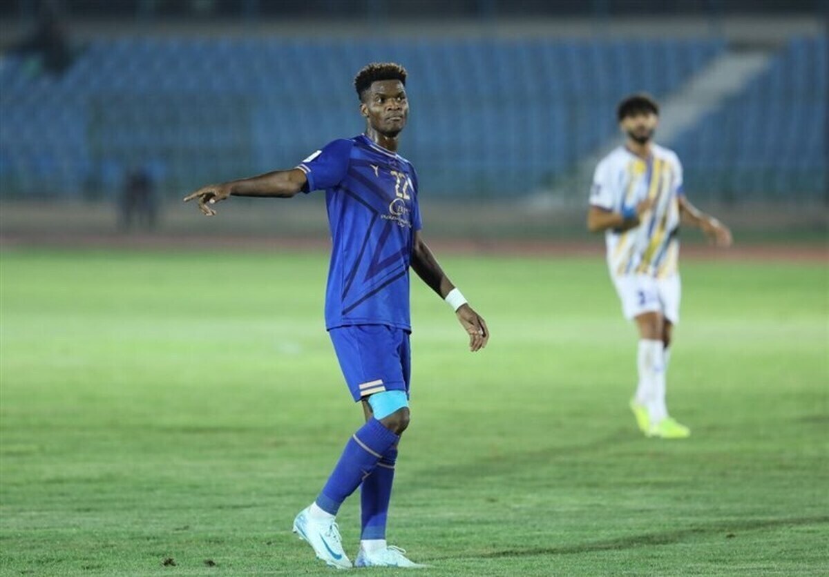 اتفاق عجیب در فهرست تیم استقلال!