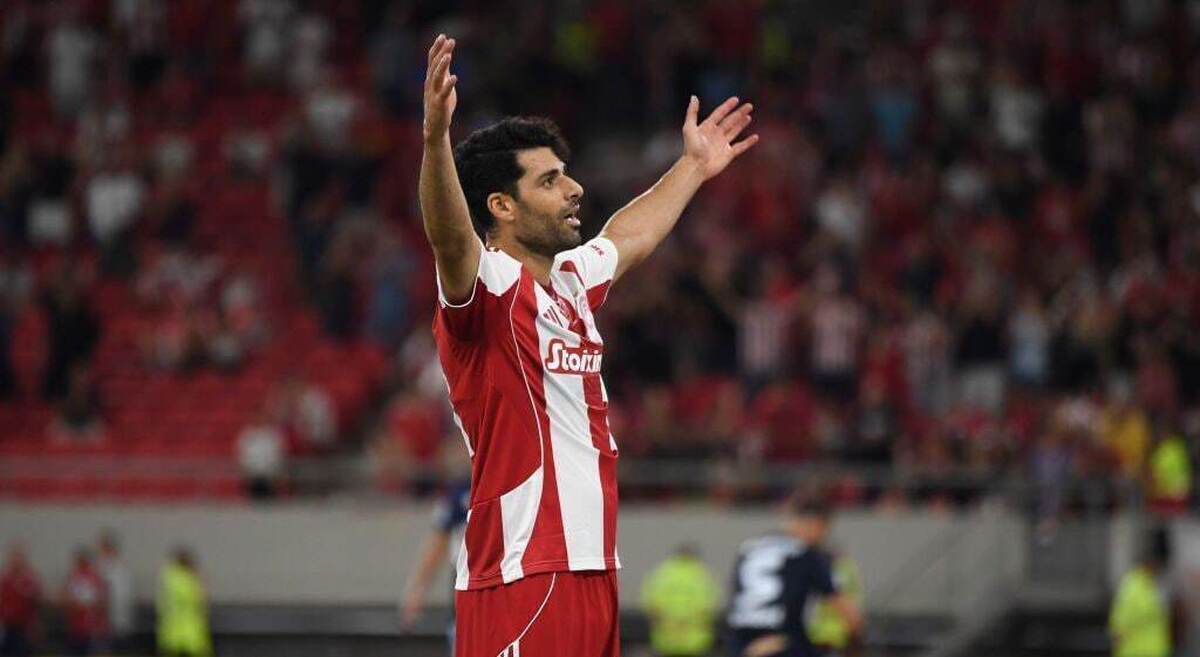 ناتینگهام فارست خواهان جذب مهاجم ایرانی