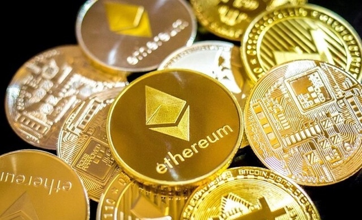 قیمت بیت کوین و اتریوم امروز دوشنبه ۲۲ دی ۱۴۰۴ / افت شدید قیمت‌ها در بازار ارز‌های دیجیتال