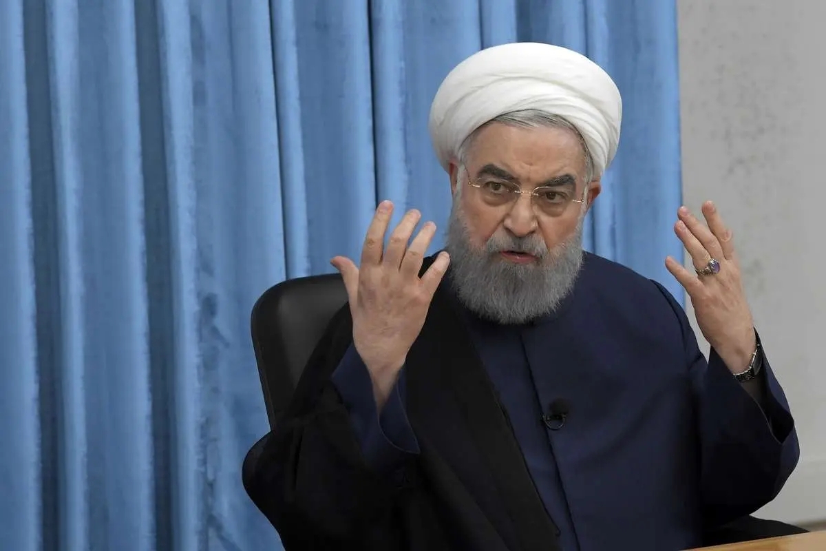 عکس دیده‌نشده از حسن روحانی در دهه ۳۰