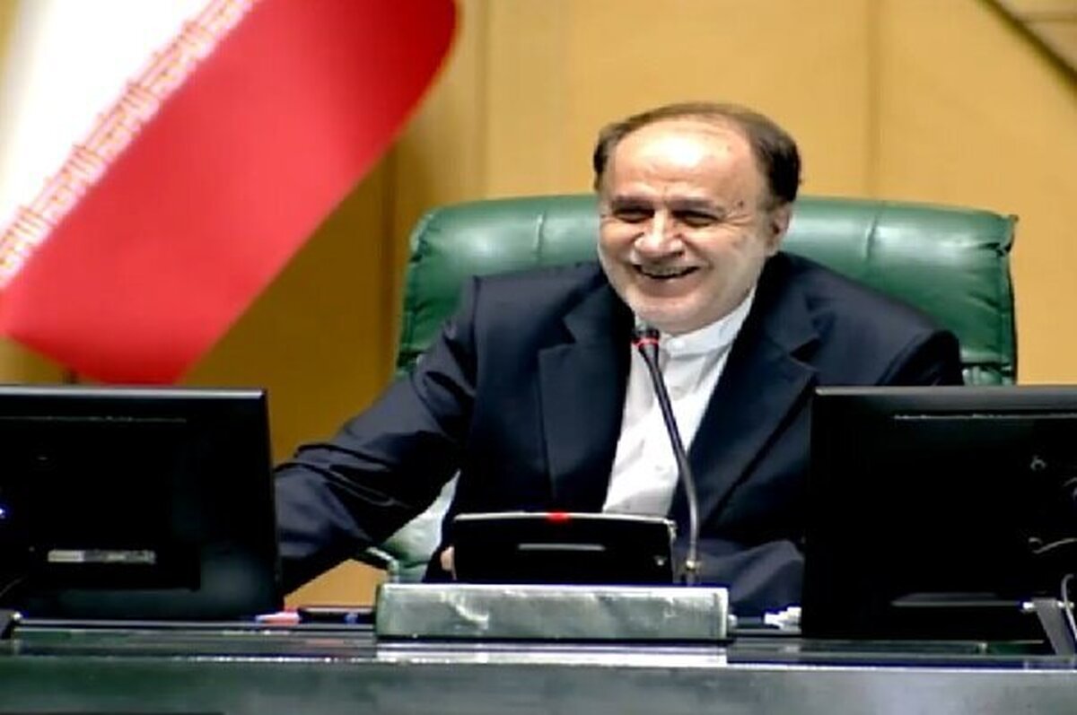 حاجی بابایی: افزایش حقوق‌ها در سال آینده ۵۰ درصد خواهد بود